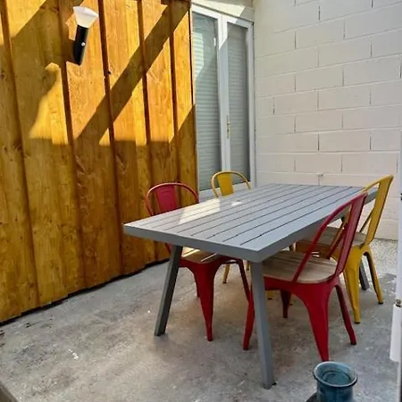 Le Des Lavandieres Villa